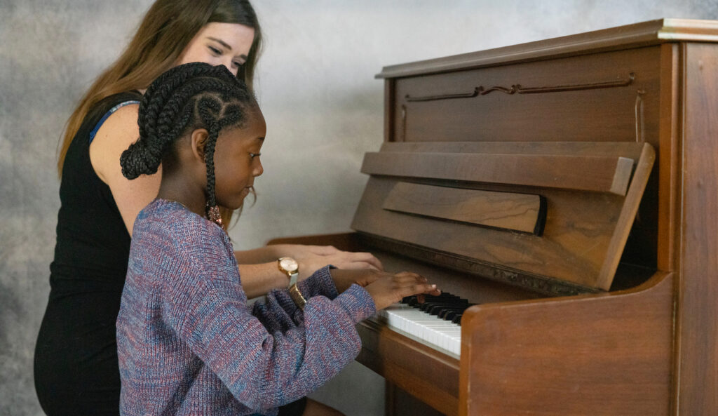 Best Piano Lessons for Children